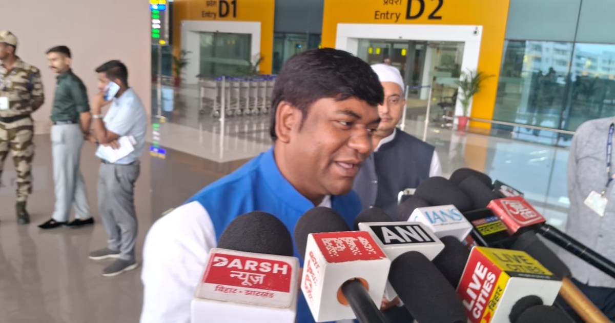 Mukesh Sahni is proud of CM Nitish.