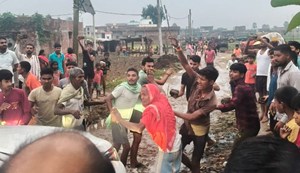 NDA candidate attacked during public relations in Gayaji