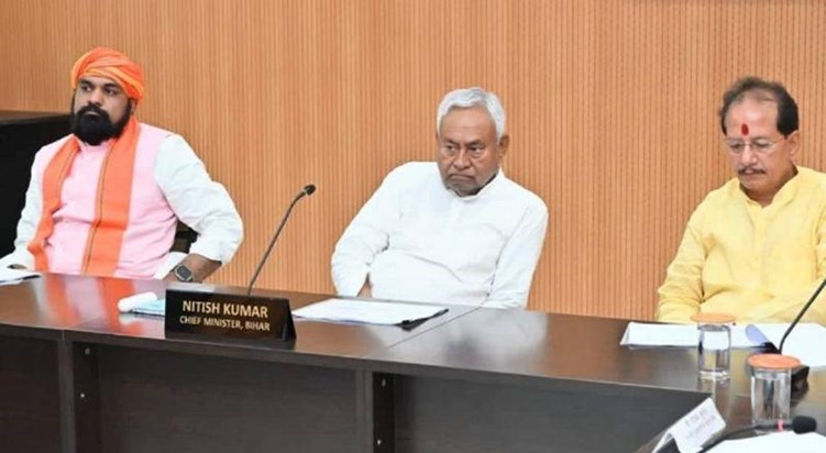 Nitish cabinet approves 129 agendas just before the election Nitish cabinet approves 129 agendas just before the election