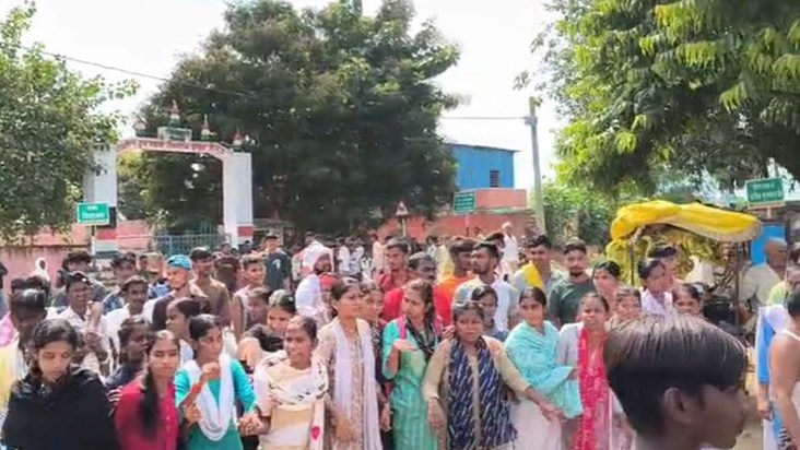 Students took to the streets in Kaimur
