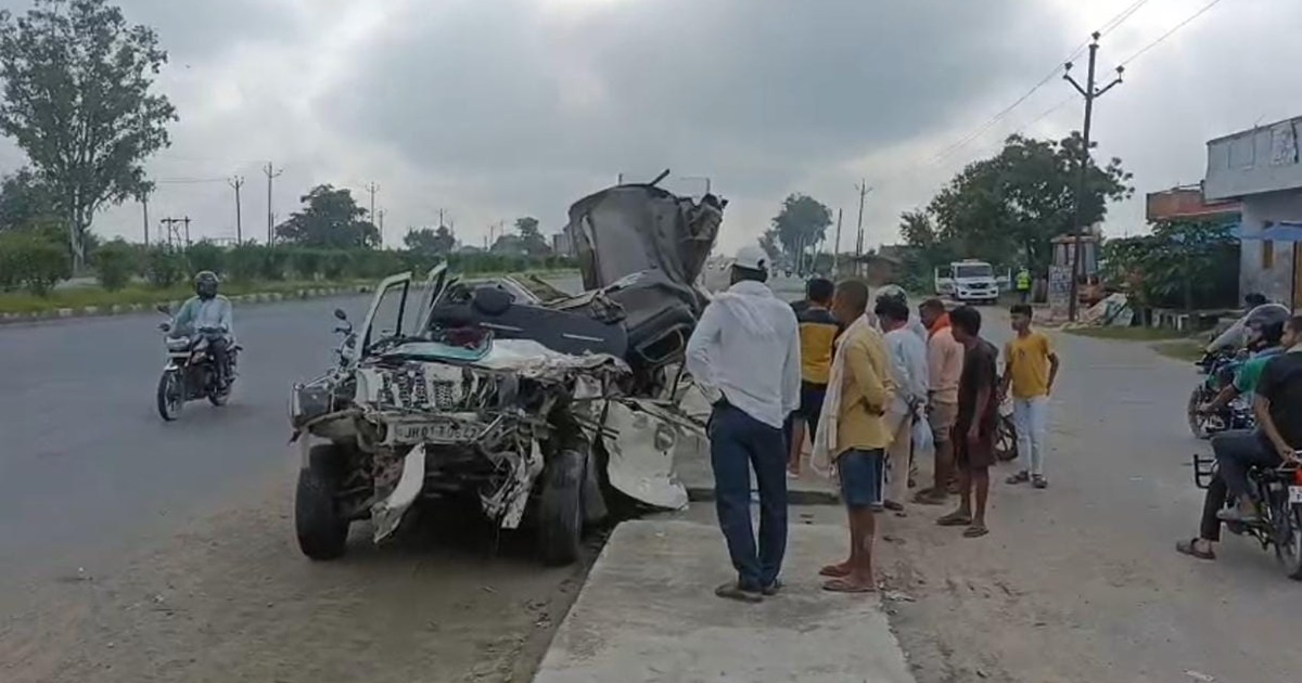 Scorpio collided heavily with a stationary container truck.