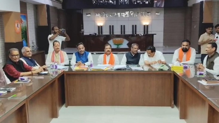 Pradhan-Tawde took the decision on seats,