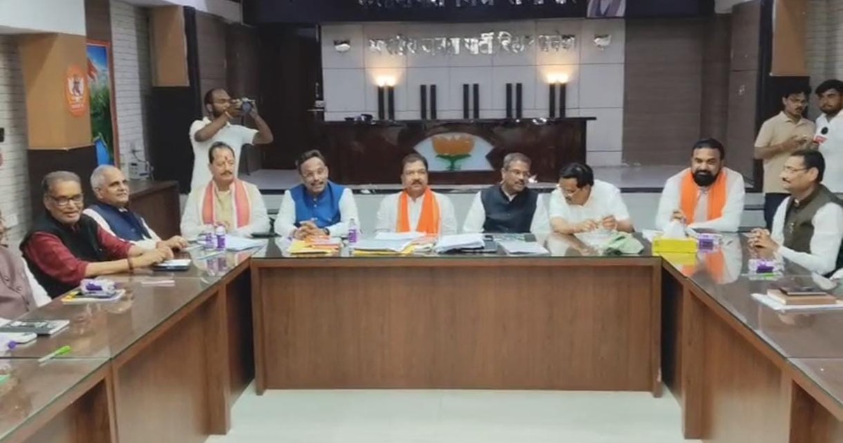 Pradhan-Tawde took the decision on seats,