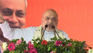 Amit Shah lashed out at Lalu and Rabri in Siwan, citing Shahabuddin's name