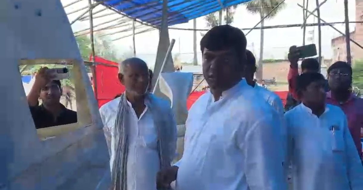 Hundreds of boats will ply the roads during the Bihar electi