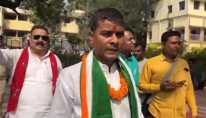 Congress candidate contesting against Munna Shukla's daughter withdraws nomination