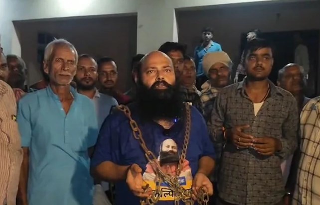 Everyone is surprised to see this candidate from Shivhar.