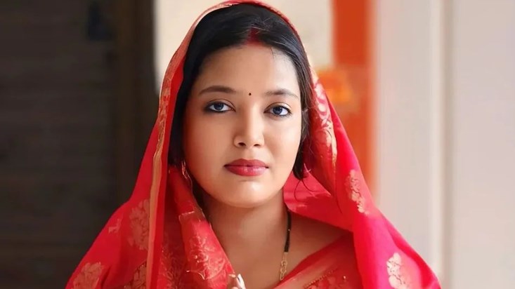 Pawan Singh's wife Jyoti is the owner of property worth Rs 1 Pawan Singh's wife Jyoti is the owner of property worth Rs 1