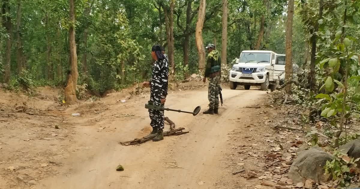 crime-palamu-police-surveillance-on-more-than-2000-naxals-an