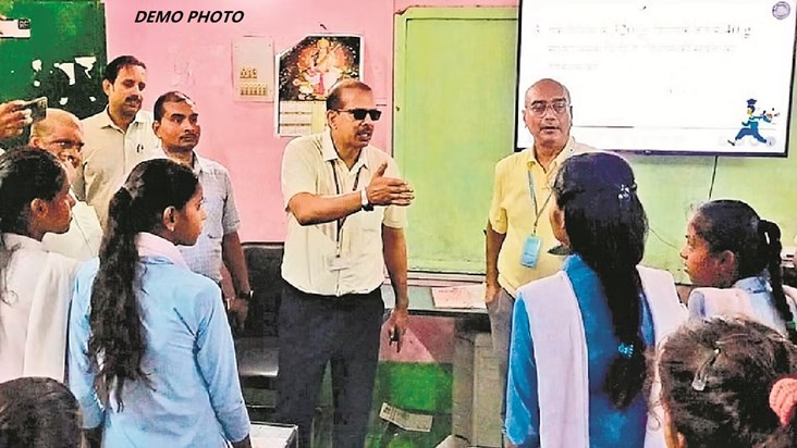 kk pathak on teachers of bihar govt schools