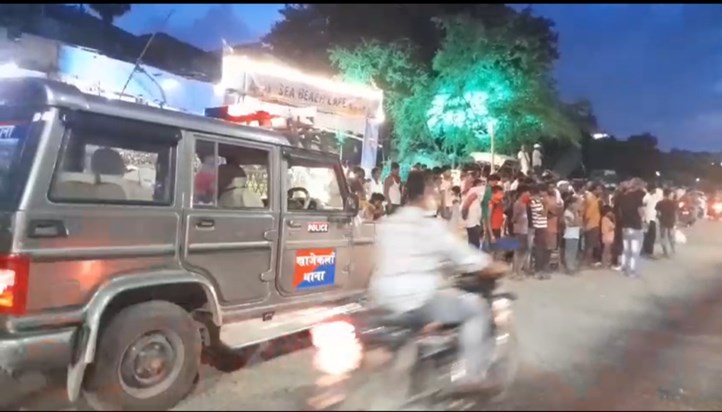 Sensation due to finding dead body of a woman from Ganga Gha
