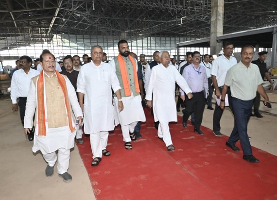 CM Nitish along with his ministers inspected the ongoing con