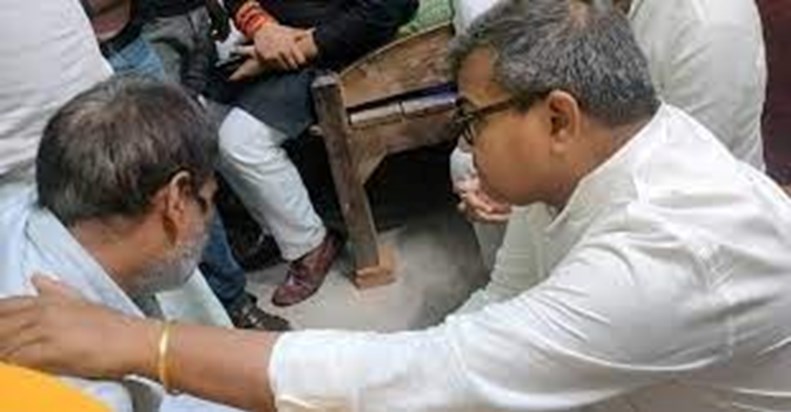 Police officers don't even listen to MP: Chirag's brother-in