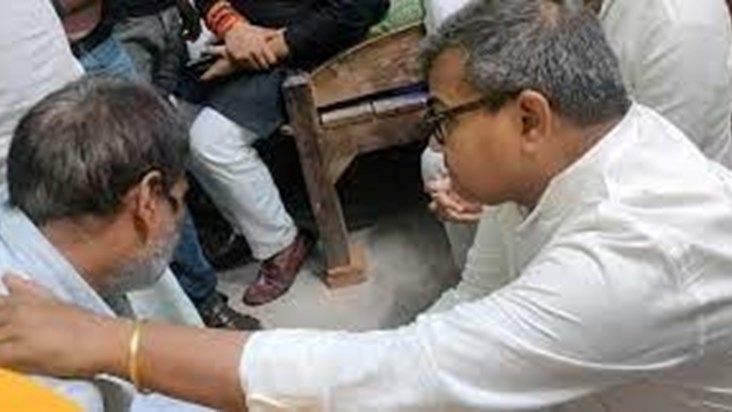Police officers don't even listen to MP: Chirag's brother-in