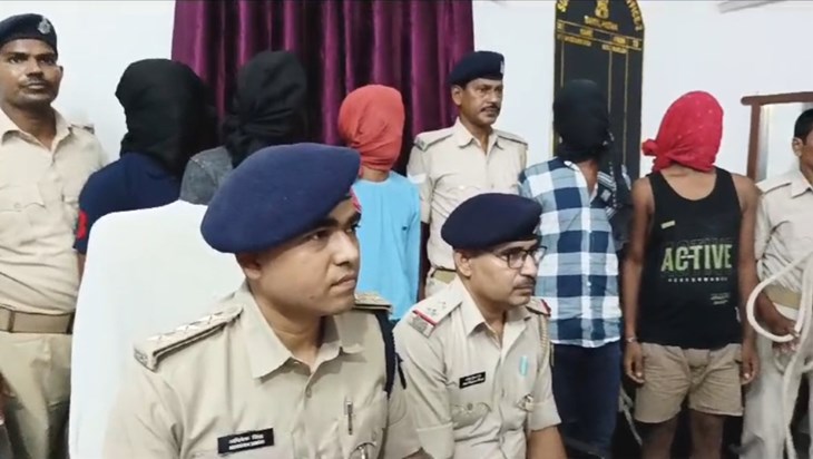 5 members of a notorious criminal gang from Barh's Tal area 