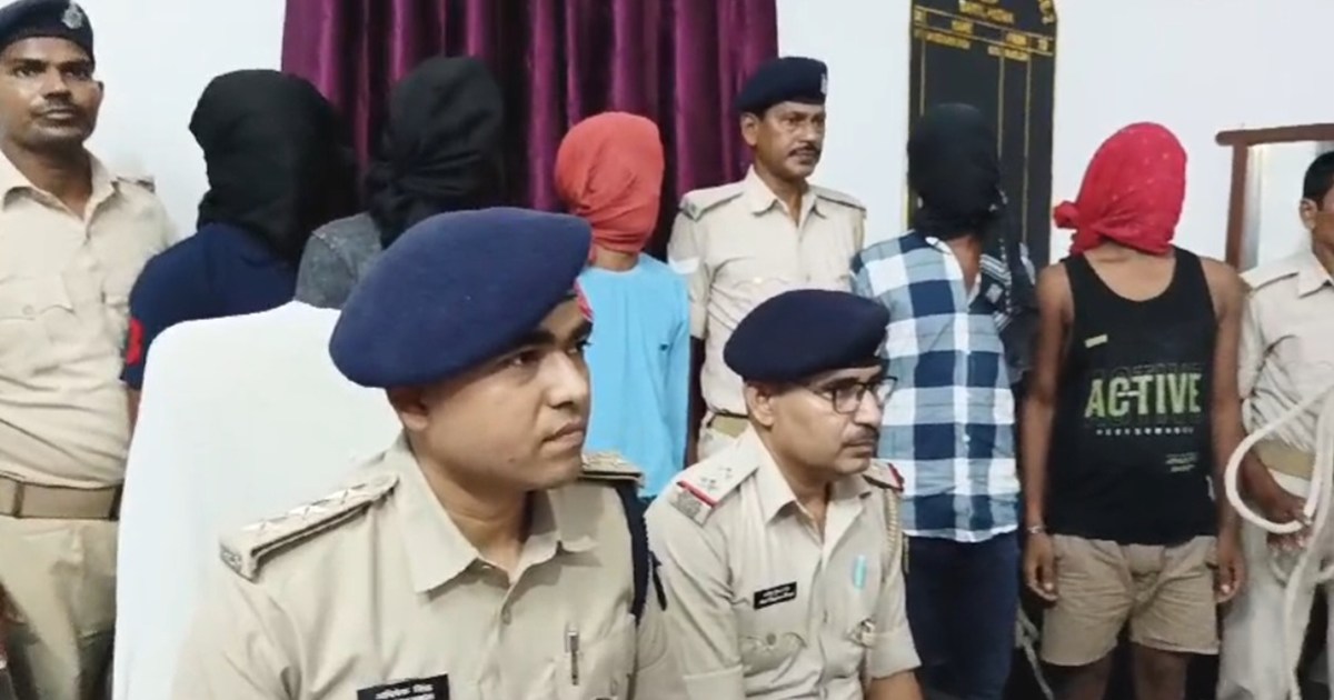 5 members of a notorious criminal gang from Barh's Tal area 