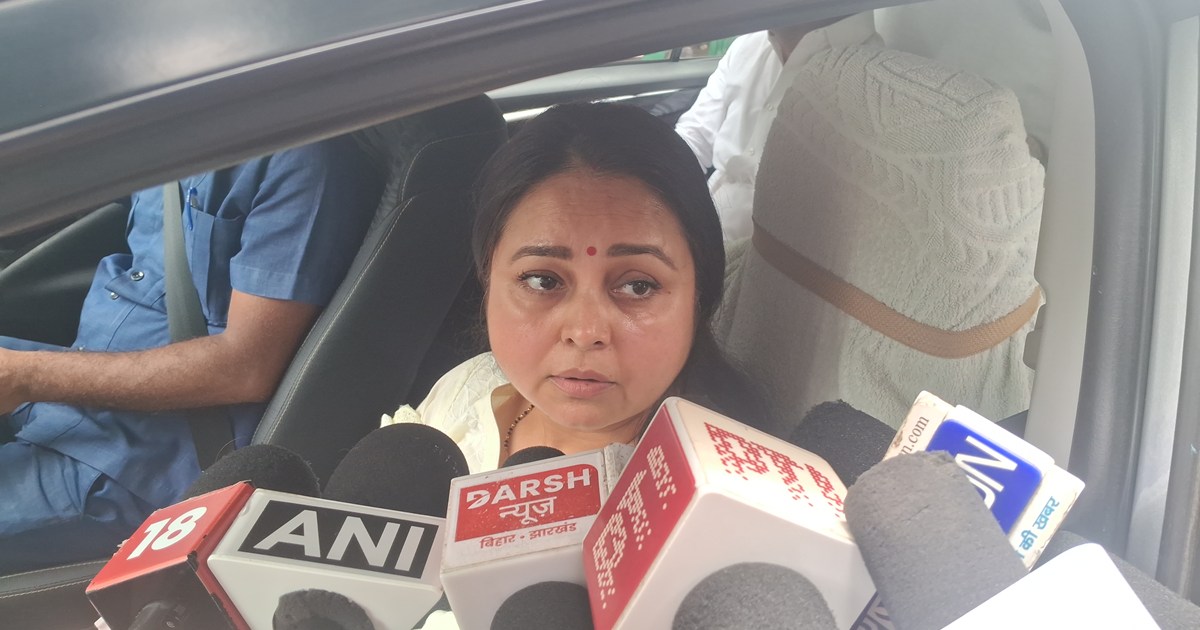 Lalu yadv ki beti rohini ki rajy srkar se bdi mang 