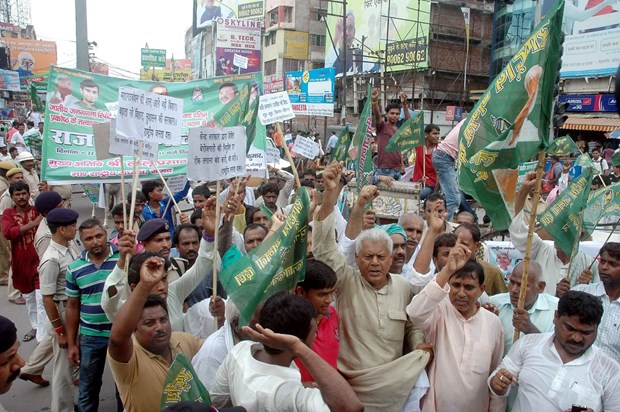 RJD's Raj Bhavan march today, know the reason RJD's Raj Bhavan march today, know the reason