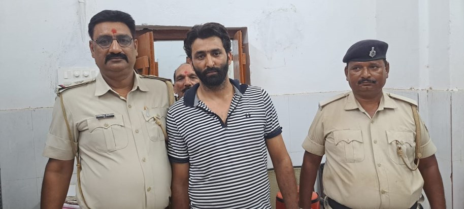 Motihari police busy solving the mystery of fake currency re