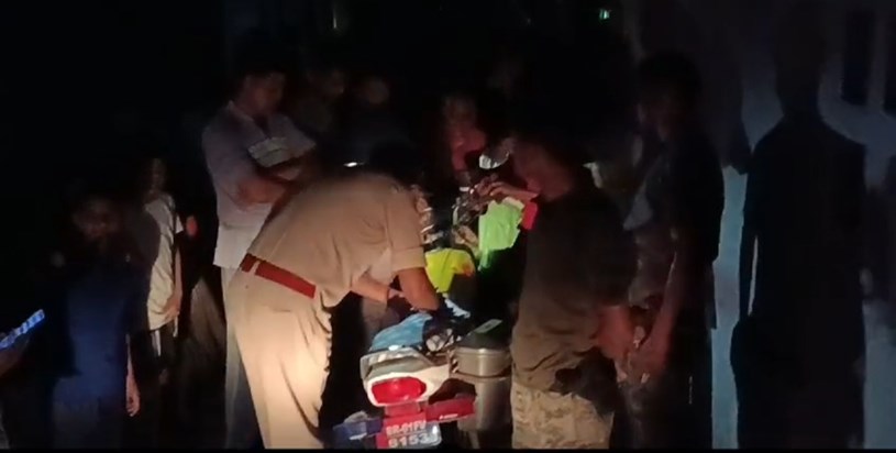 Thief arrested red handed in Jehanabad Thief arrested red handed in Jehanabad