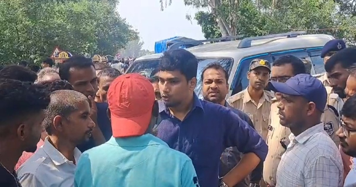 An electrician drowned in a river while working in Jamui, hi