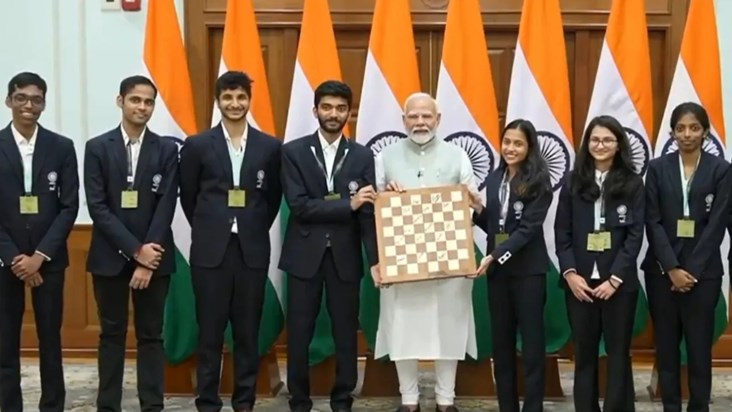 PM Modi had a special meeting with Team India that won the C PM Modi had a special meeting with Team India that won the C