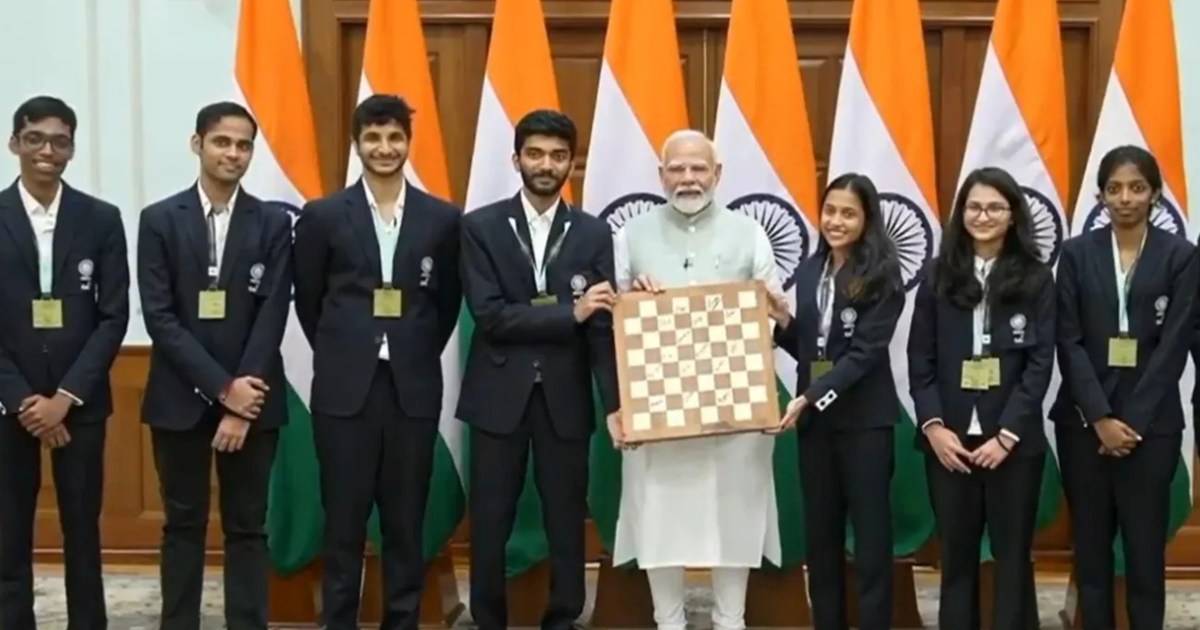 PM Modi had a special meeting with Team India that won the C