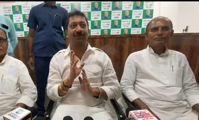 Mntri sumit singh ka byan Mntri sumit singh ka byan