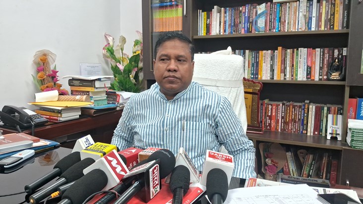 Aapda mntri Santosh Suman ka bda byan Aapda mntri Santosh Suman ka bda byan