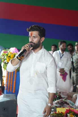 Chirag Paswan on Hemant Soren Chirag Paswan on Hemant Soren