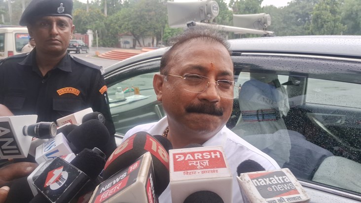 Mntri ashok chaudhri ko mili bdi jimedari Mntri ashok chaudhri ko mili bdi jimedari