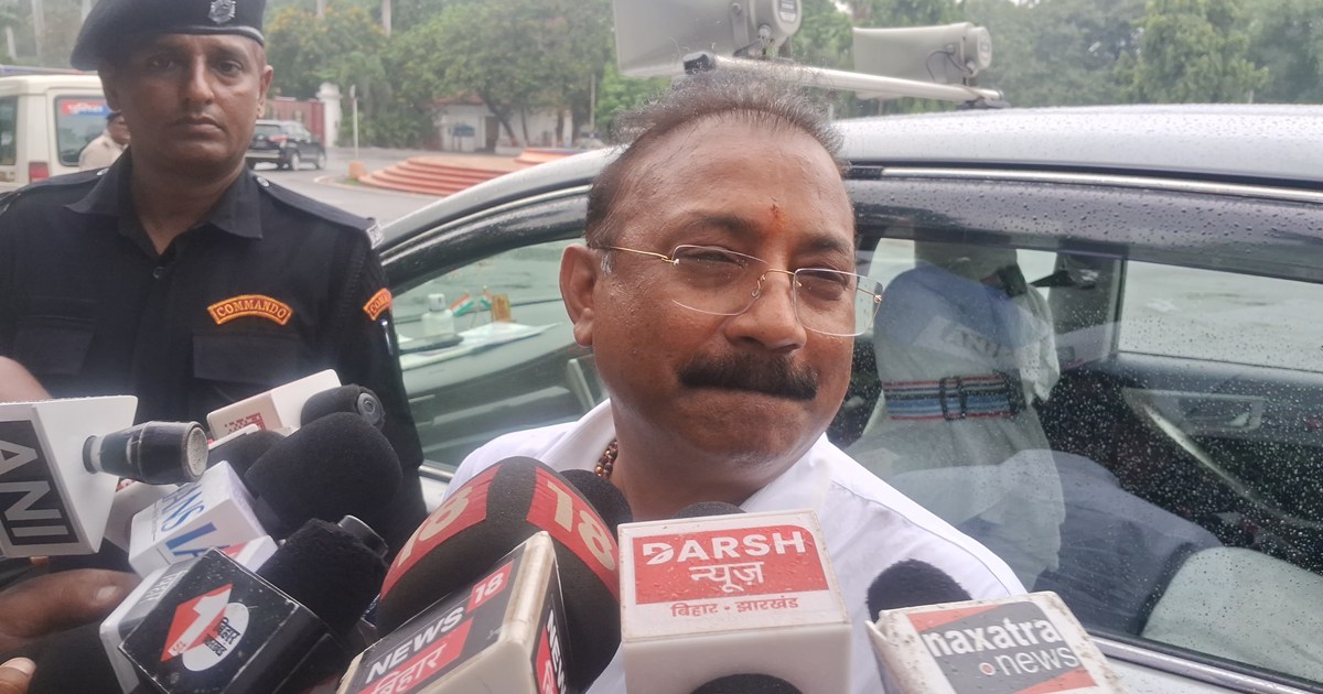 Mntri ashok chaudhri ko mili bdi jimedari