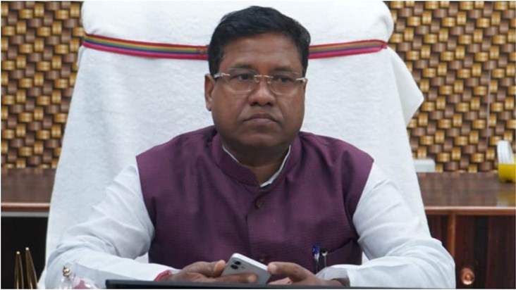 Minister Santosh Manjhi attacked Lalu Yadav and RJD on the p Minister Santosh Manjhi attacked Lalu Yadav and RJD on the p