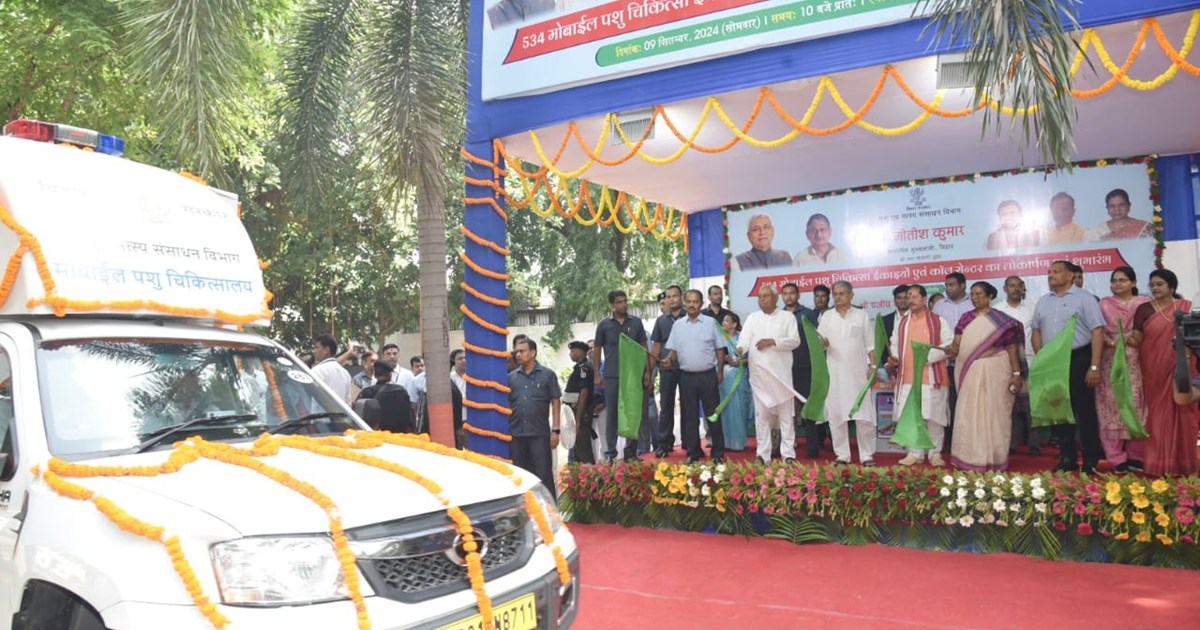 Government doctors will go door-to-door to treat animals, CM