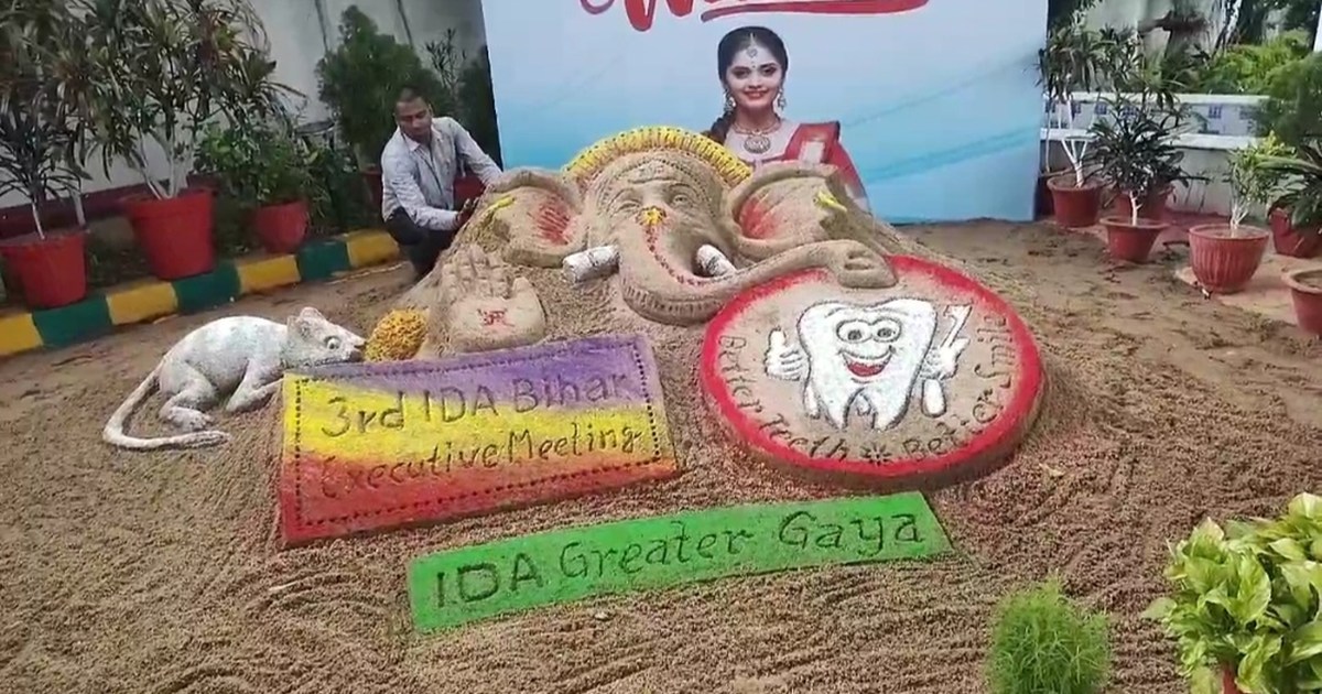 Sand artist Madhurendra created a wonderful artwork for Gane