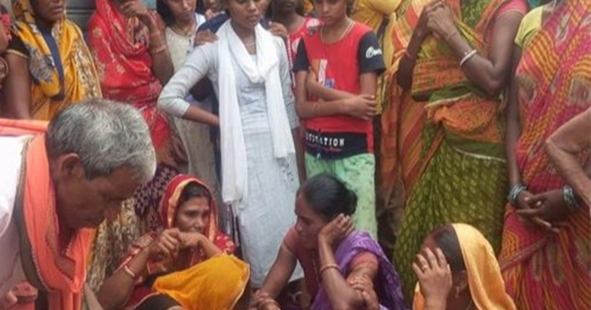 Four friends died together in Banka, mourning in the village