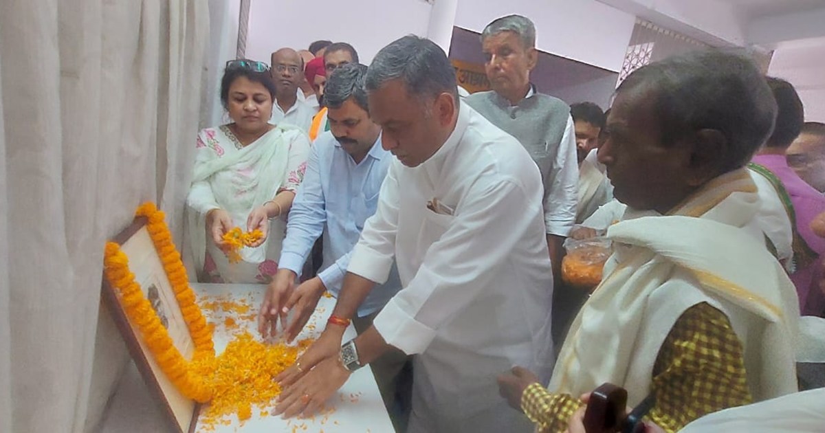 Akhilesh on bhola paaswan