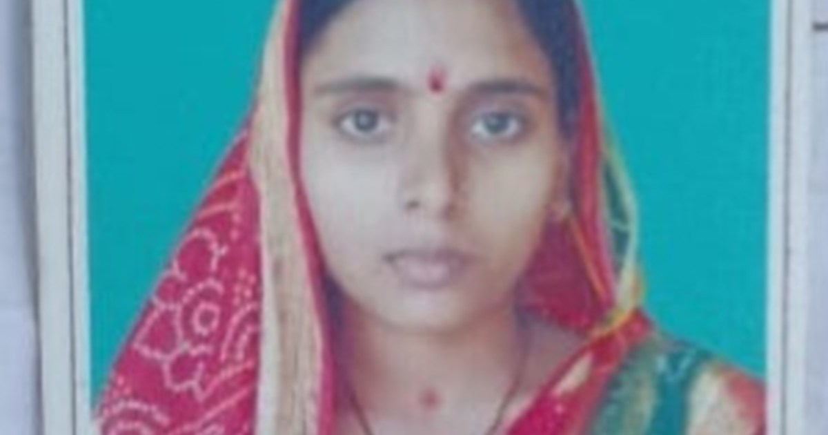 Husband disconnected the phone, then angry wife committed su