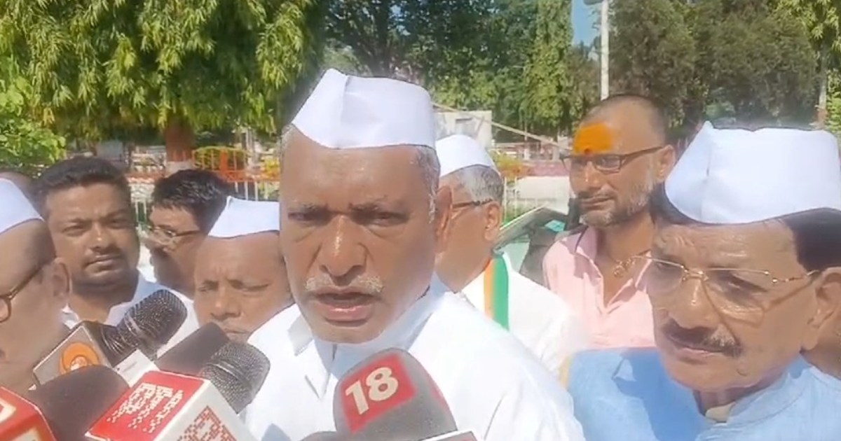 Congress prdesh adhyksh akhilesh singh ka nvada ki ghtna par