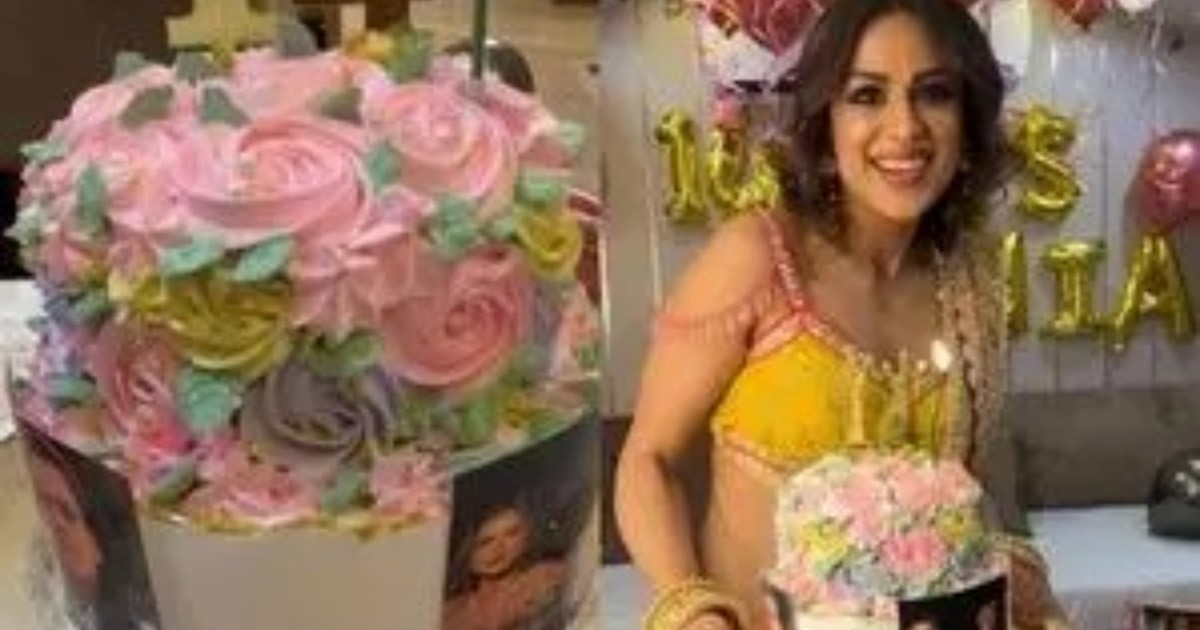 Nia Sharma completed 14 years, celebrated this way