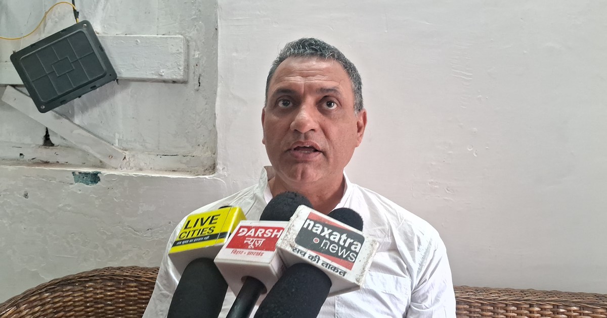 Rjd sansd sudhakr singh ka bda byan cm or mntri lete hai pai