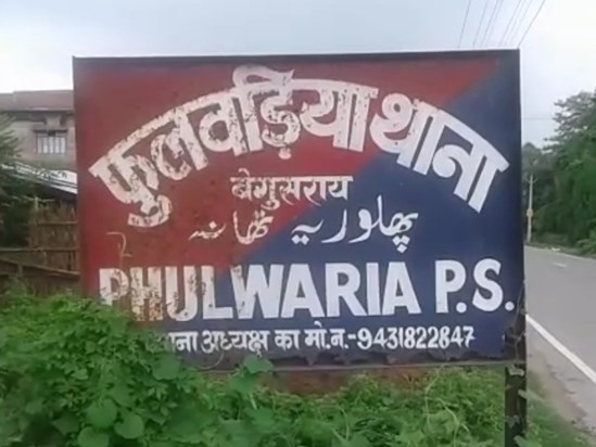 Lakhs of rupees in cash and jewellery stolen from a journali Lakhs of rupees in cash and jewellery stolen from a journali