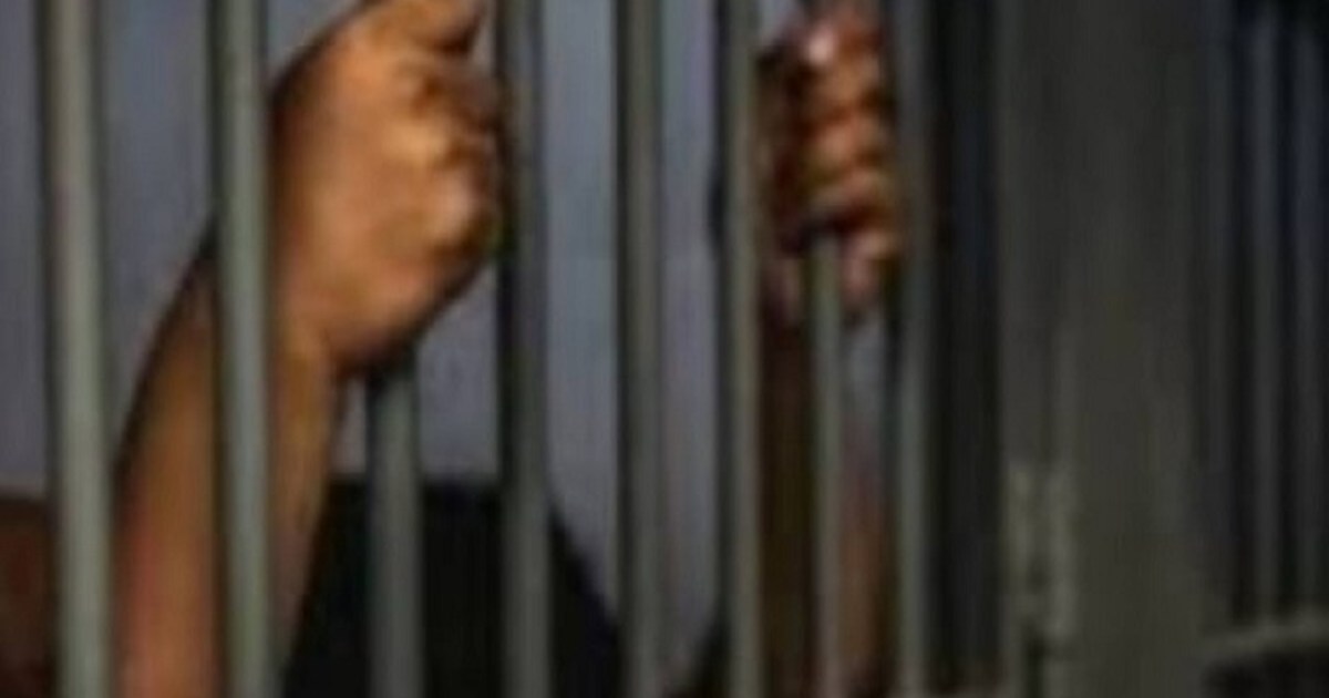 Beti ki sikayat per father ko 14saal ki saza.