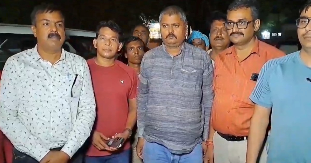 Inspector caught by surveillance, caught taking bribe of Rs 