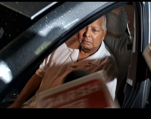 Jitan ram majhi pr lalu yadv ka bda byan Jitan ram majhi pr lalu yadv ka bda byan