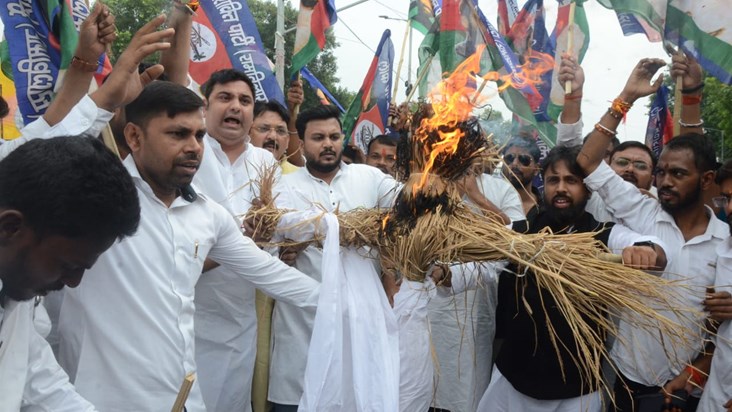 LJP R on mamta
