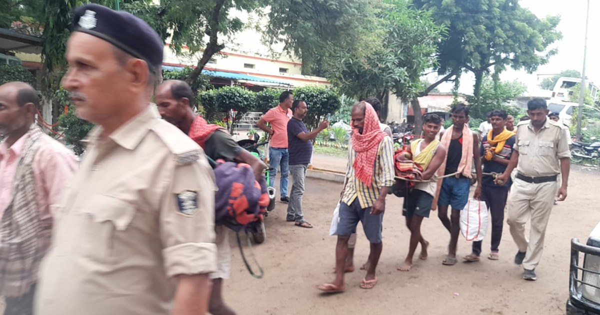 Action taken against illegal sand mining in Bihta, Patna, 19