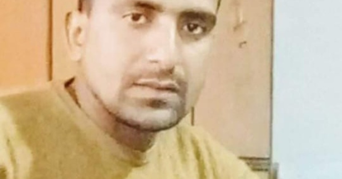 In Motihari, criminals called the night guard from his home 