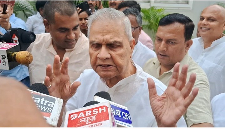 Jdu ke vrishth neta ki narajgi dur ho gai