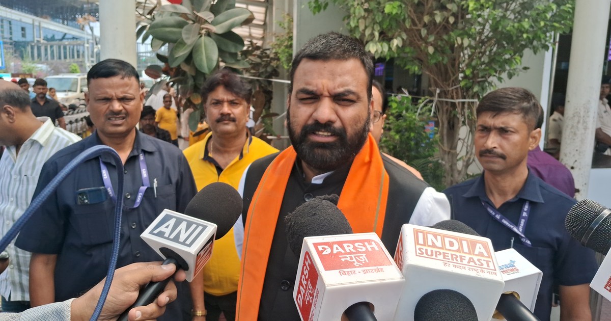 Tejasvi yadv ki yatra pr dycm samrat chaudhri ka byan